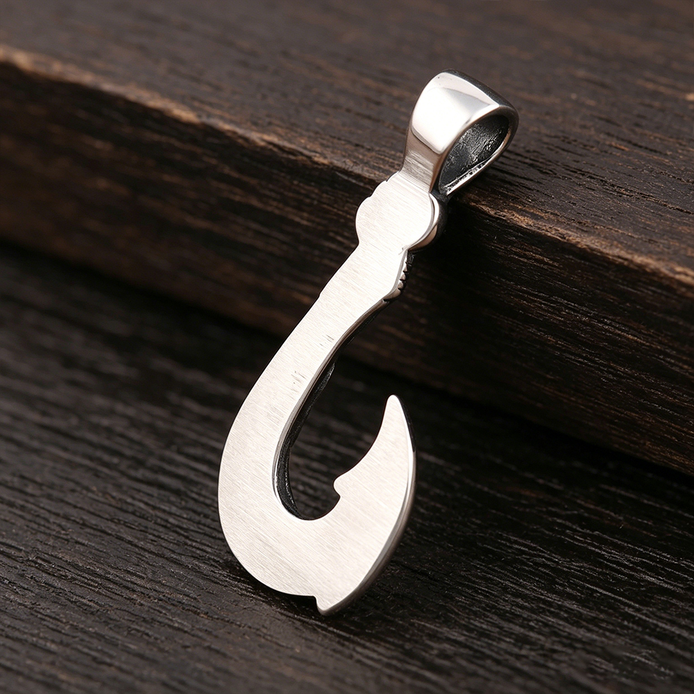 Maui Magic Fish Hook Necklace  - Battle Rope Anchor บทวิจารณ์และราคา
