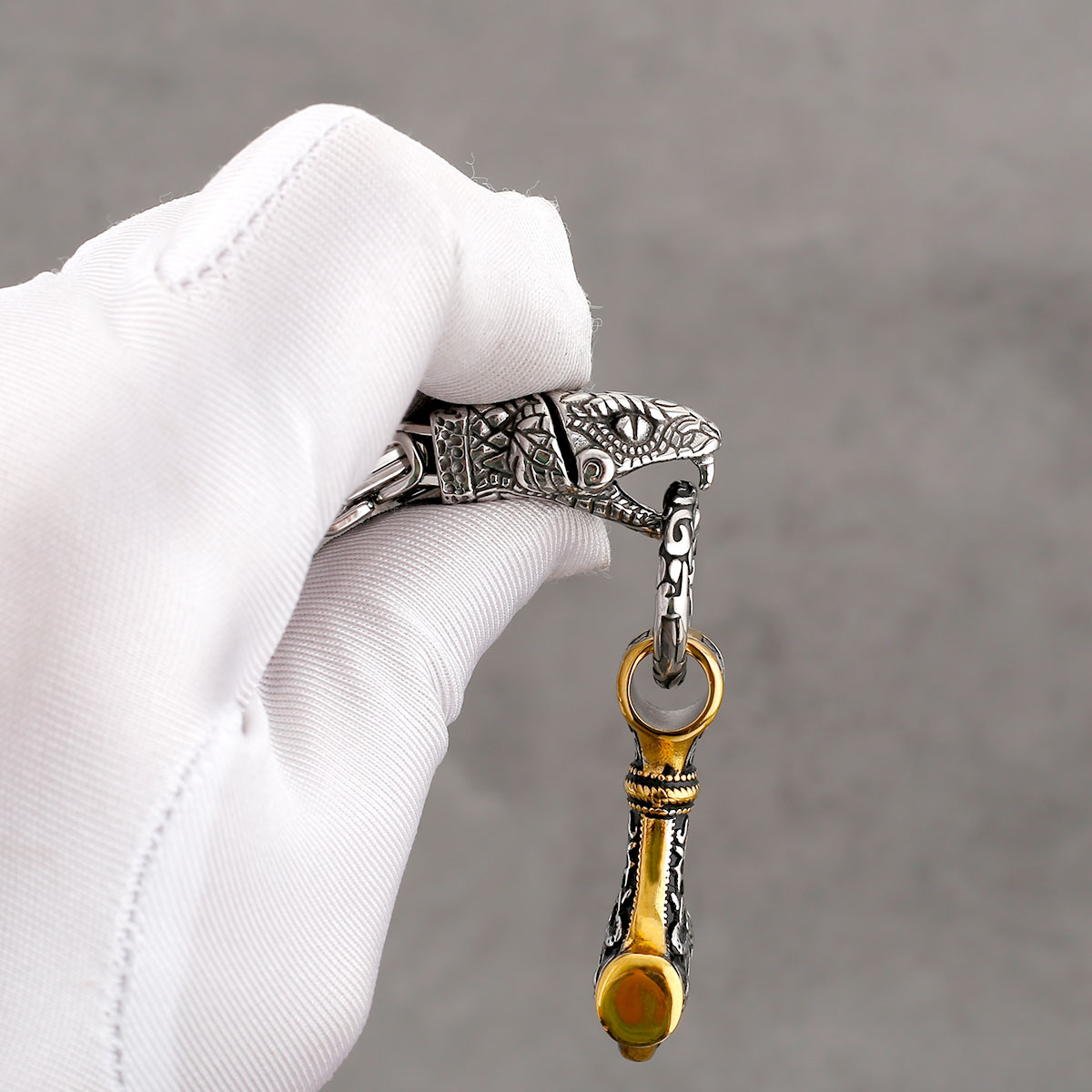 Nordic Odin Snake Head Necklac - Battle Rope Anchor บทวิจารณ์และราคา